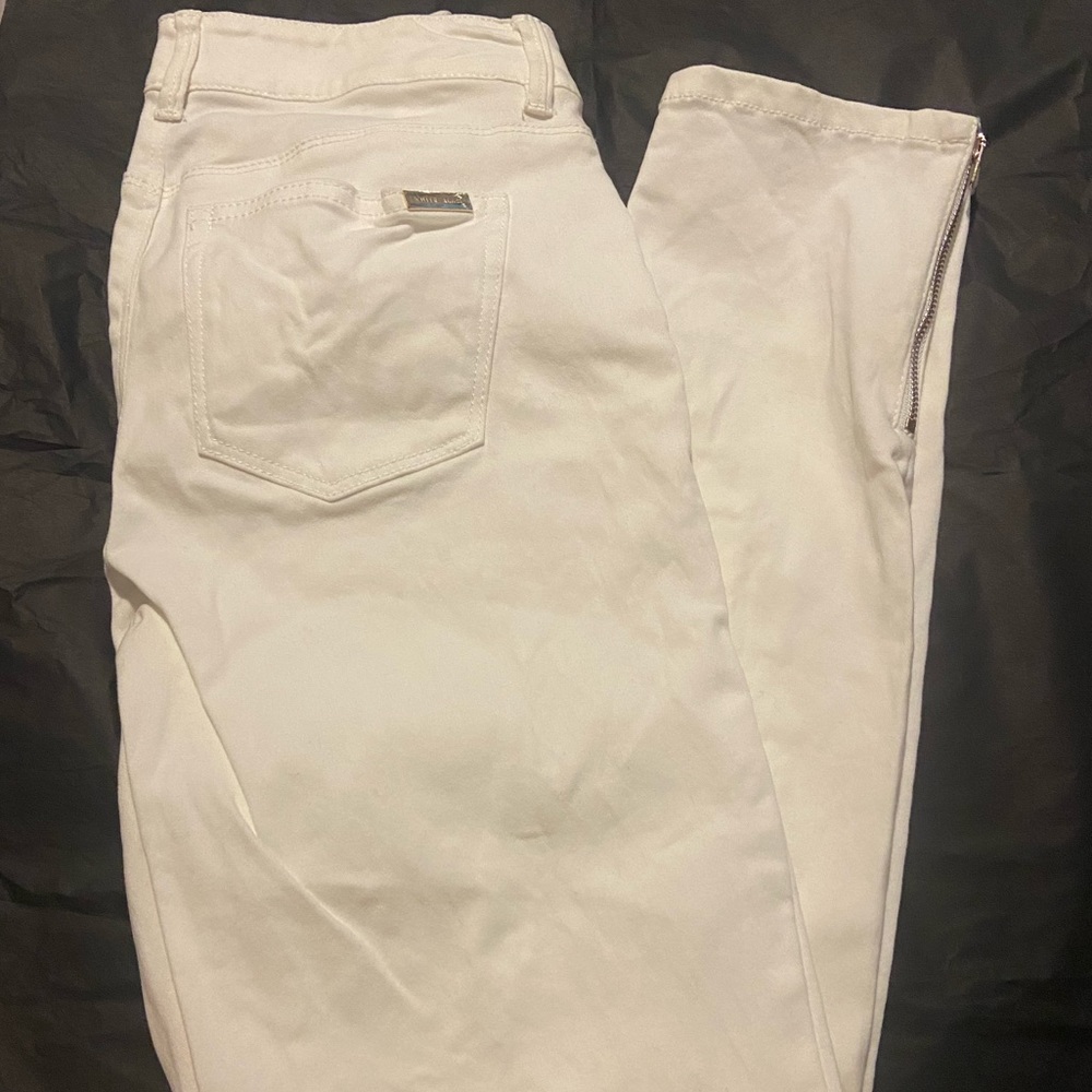 White House Black Market White Stretchy Jeans